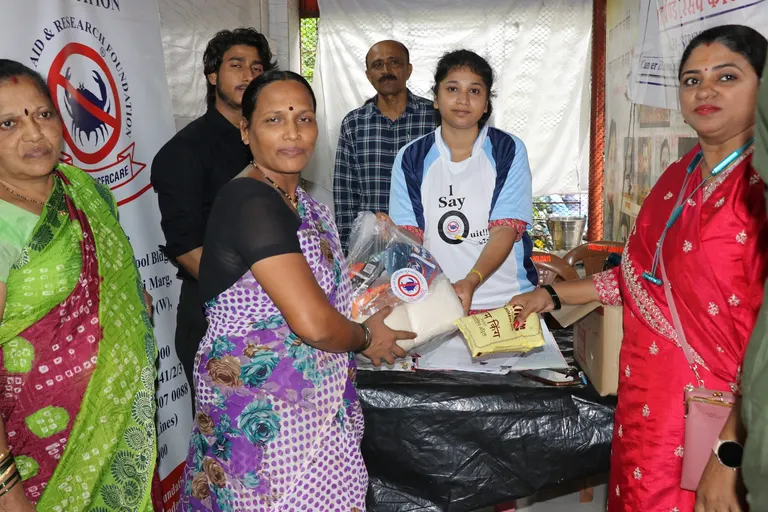 Hunger Eradication Programme at Powai photo gallery cover